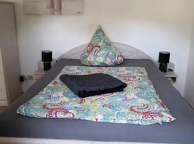 Pensionat Zimmervermietung Am Holzberg *